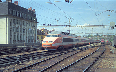TGV 33007/33008