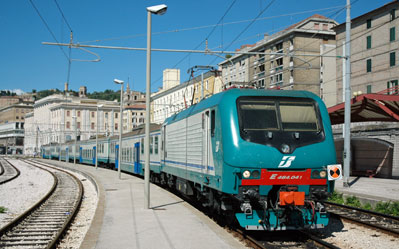 Trenitalia E.464.041